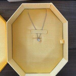 SWAROVSKI DIAMOND NECKLACE
